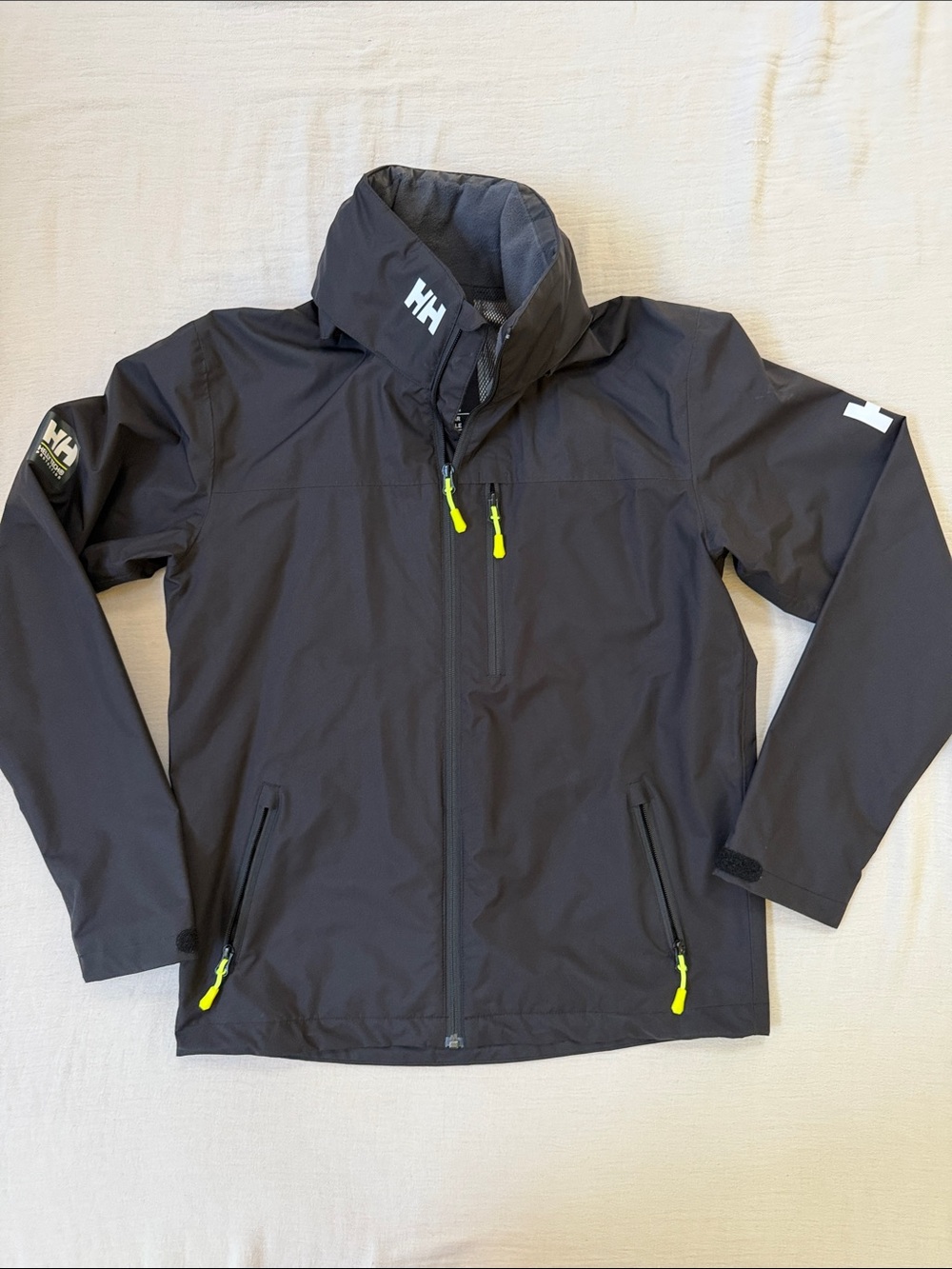 Helly Hansen Men’s Black Helly Tech Sailing Rain Jacket Small
